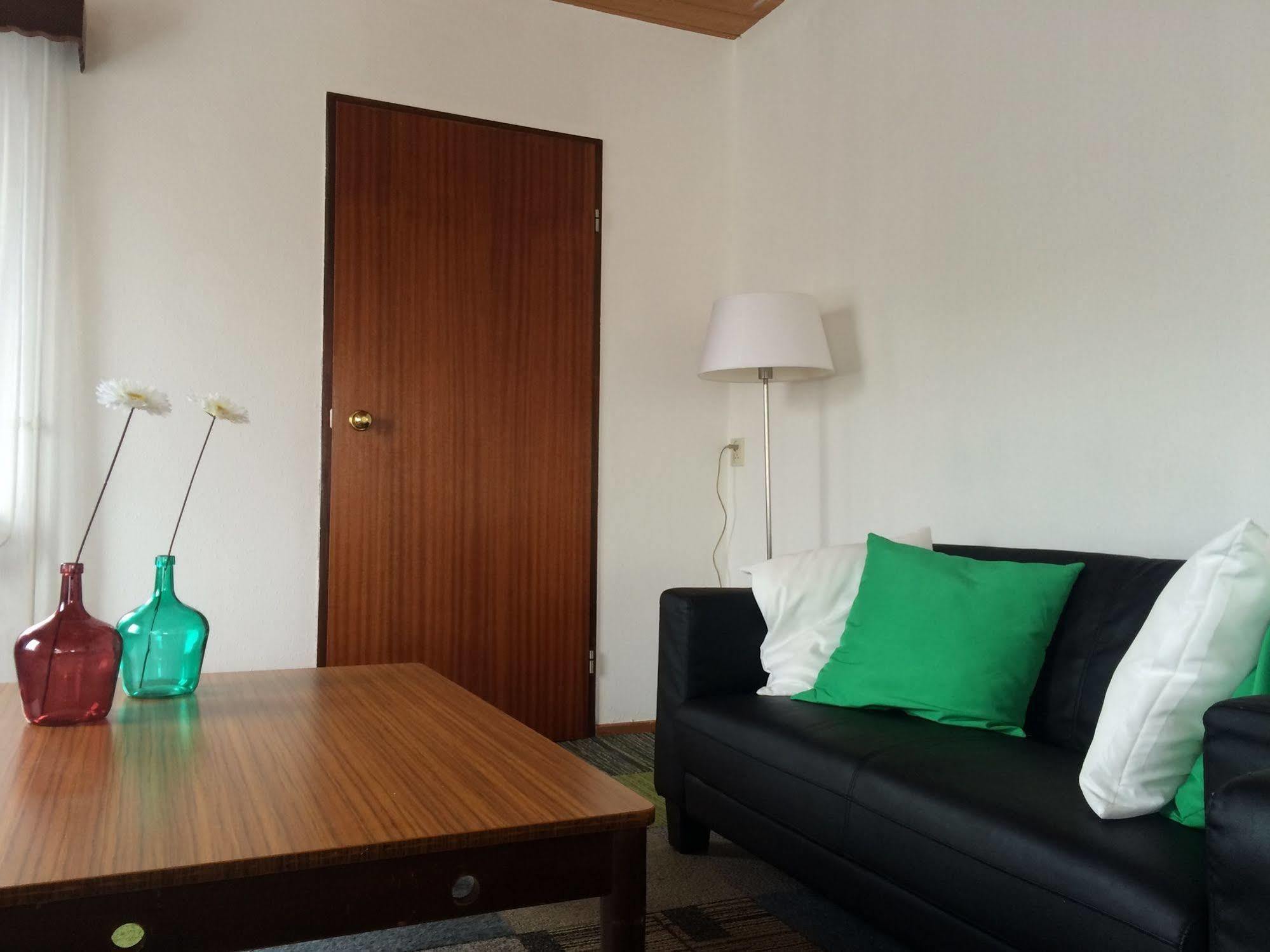 The Budget Hotel Hazerswoude-Rijndijk 외부 사진