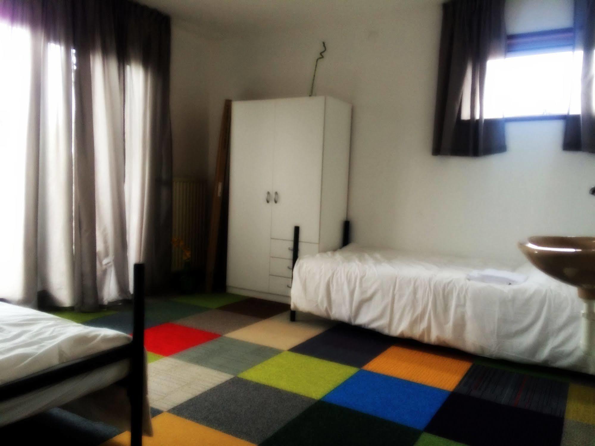 The Budget Hotel Hazerswoude-Rijndijk 외부 사진